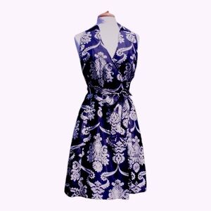 Ann Taylor, petite  100% Silk  Wrap Dress sz.8P